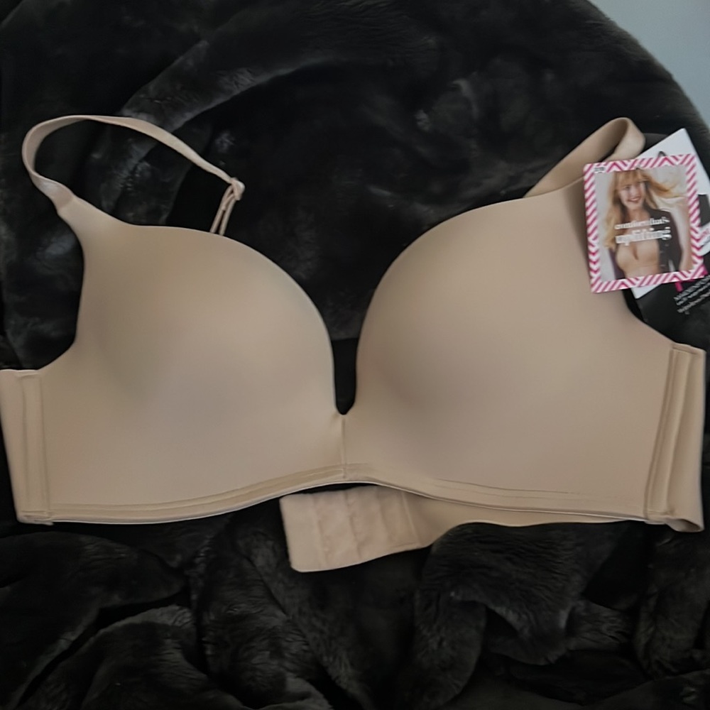 Maidenform Self Expressions Women's Wireless Plunge Push-Up Bra SE1189 34A